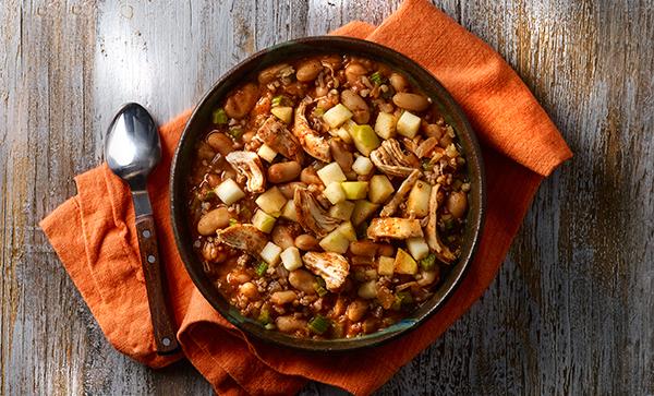 Image of Harvest Chicken Chili with Apples Recipe