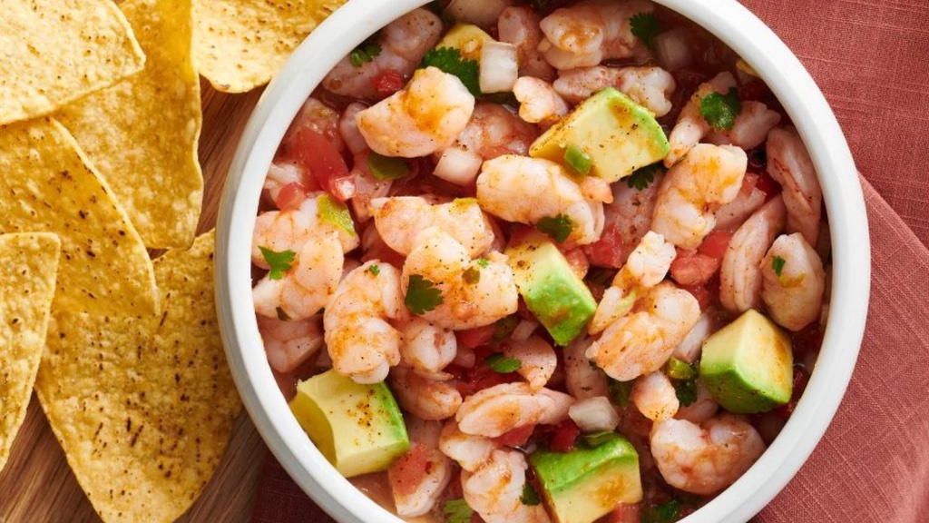 Ensalada de Camarones con Aguacate y Cítrico