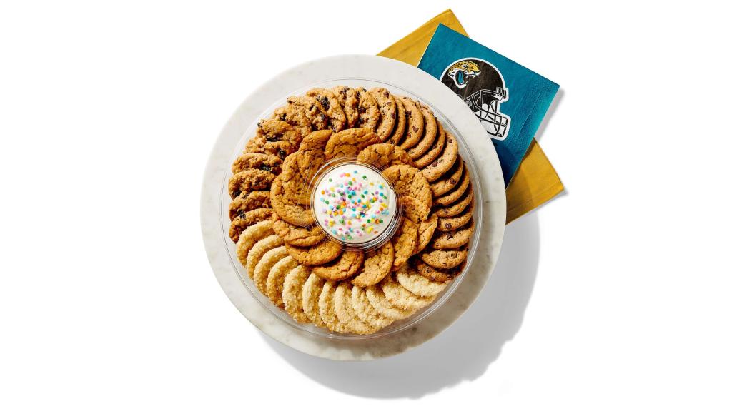 Platter of Publix cookies