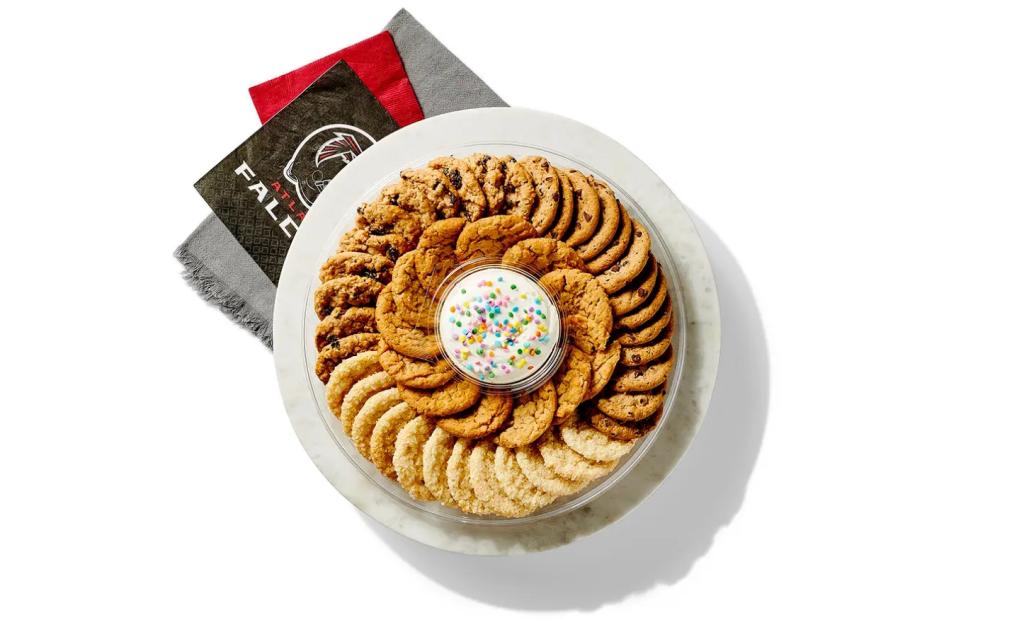 Platter of Publix cookies